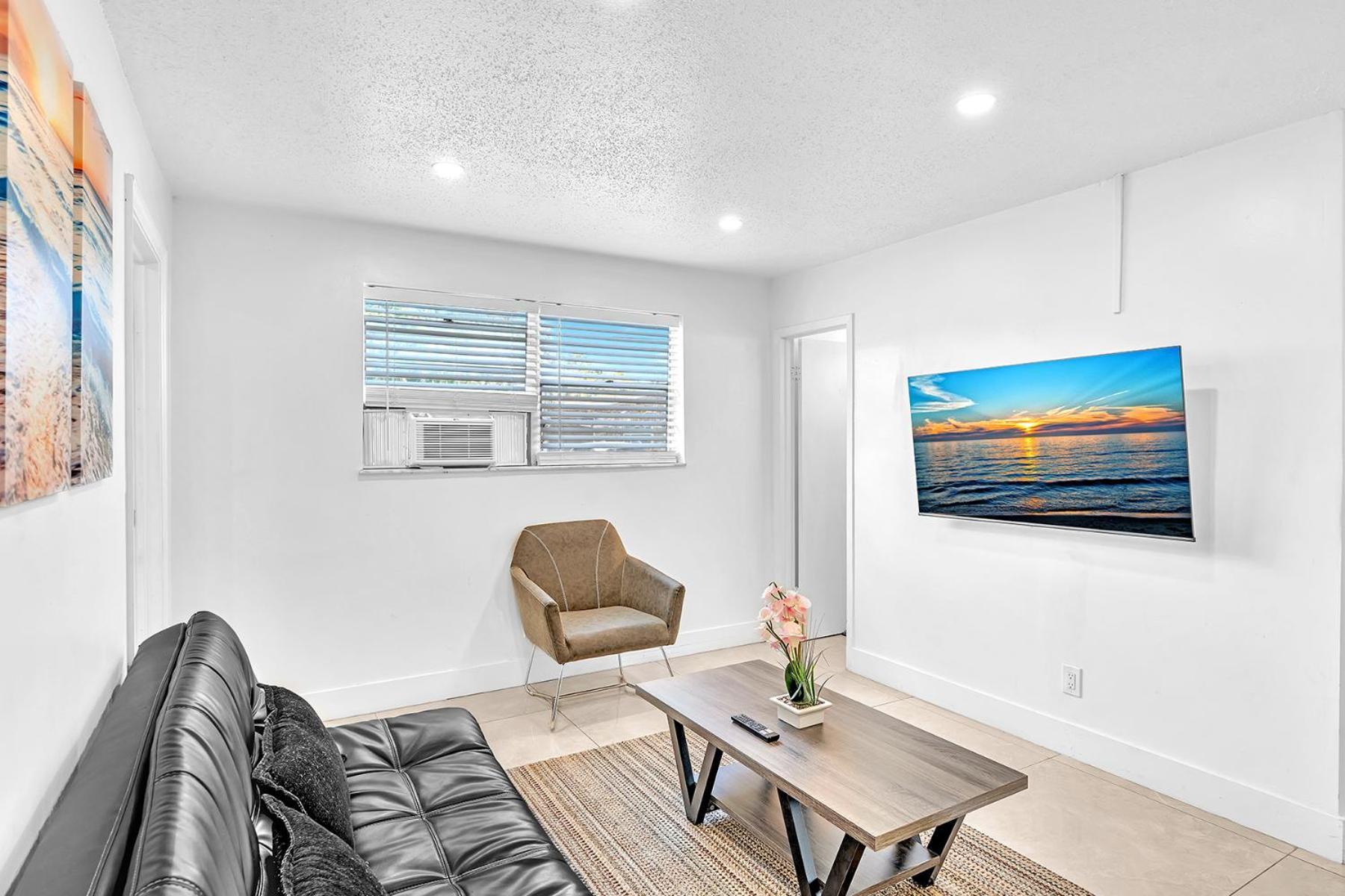 New Boutique 1 Bdrm Close To Beach & Casino #211 할리우드 외부 사진